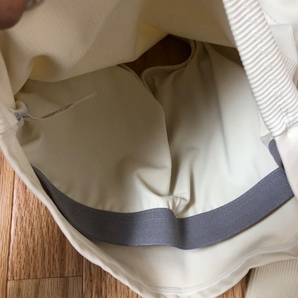 NEW Crop Top Workout Top Stretch Cutout Long Sleeve with Thumbholes - Picture 4 of 11